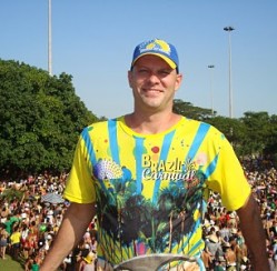 VZ Camisetas e Brazil Carnival Ooha!