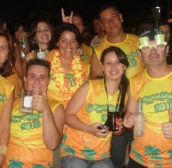 O melhor Carnaval da região tem VZ Camisetas