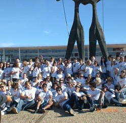 Terra Brasil e VZ Camisetas